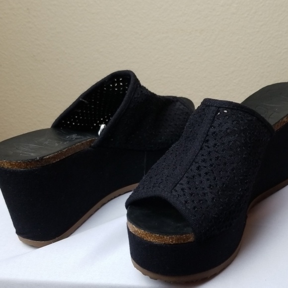 Wedges - Picture 3 of 4
